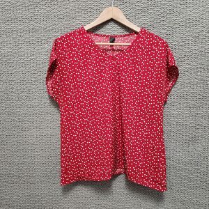 EMERY ROSE Women’s Red Heart Print Short Sleeve V-Neck Blouse Top Size S